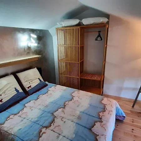 Holiday home Special Couple - Gite 3 Etoiles En Auvergne - Gorges Allier 43
